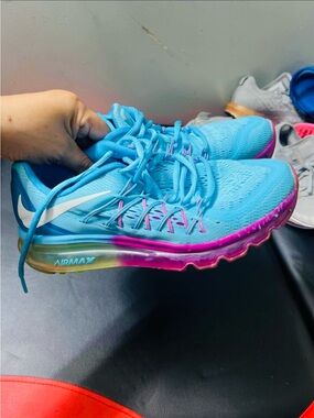 Nike Women’s Air Max Running Shoes - Turquoise with Pink and Gold Accents Sz 8
